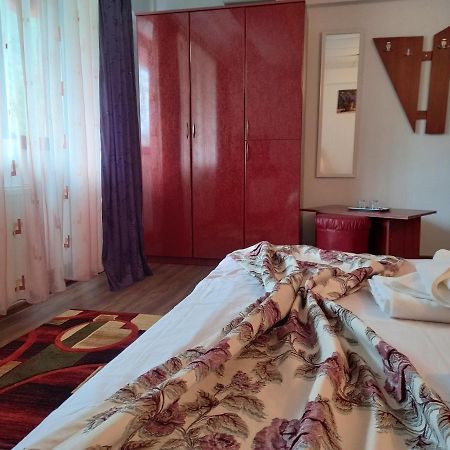 Hotel ELITE Băile Herculane Buitenkant foto