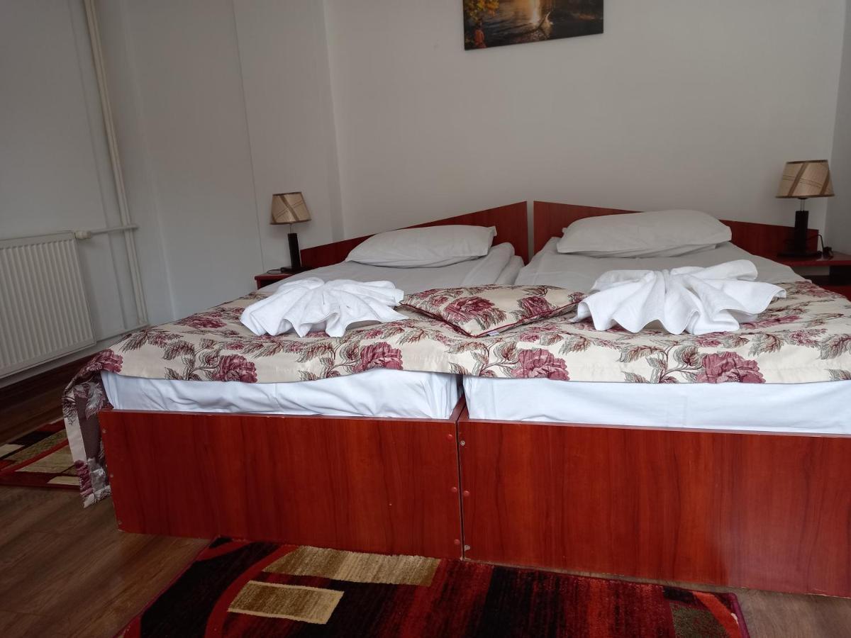 Hotel ELITE Băile Herculane Buitenkant foto